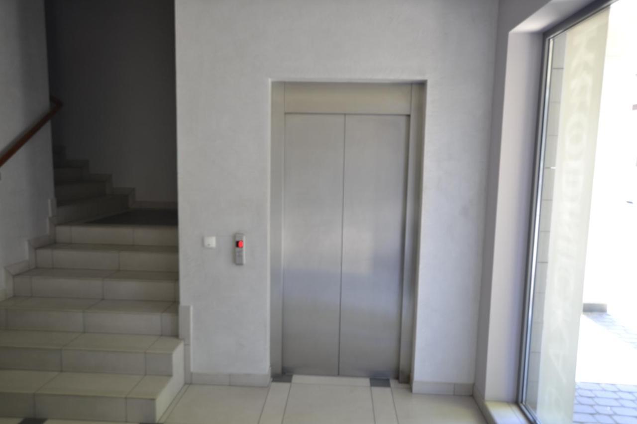 Apartament Bursztynowy Z Garazem -Centrum Gliwic Gliwice Luaran gambar